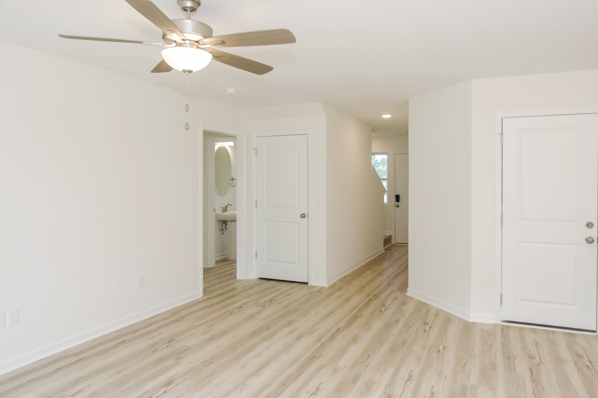 005-photo-living-room-14860990